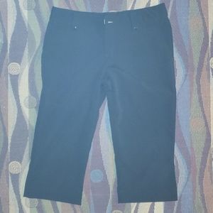 Under Armour womens golf shorts